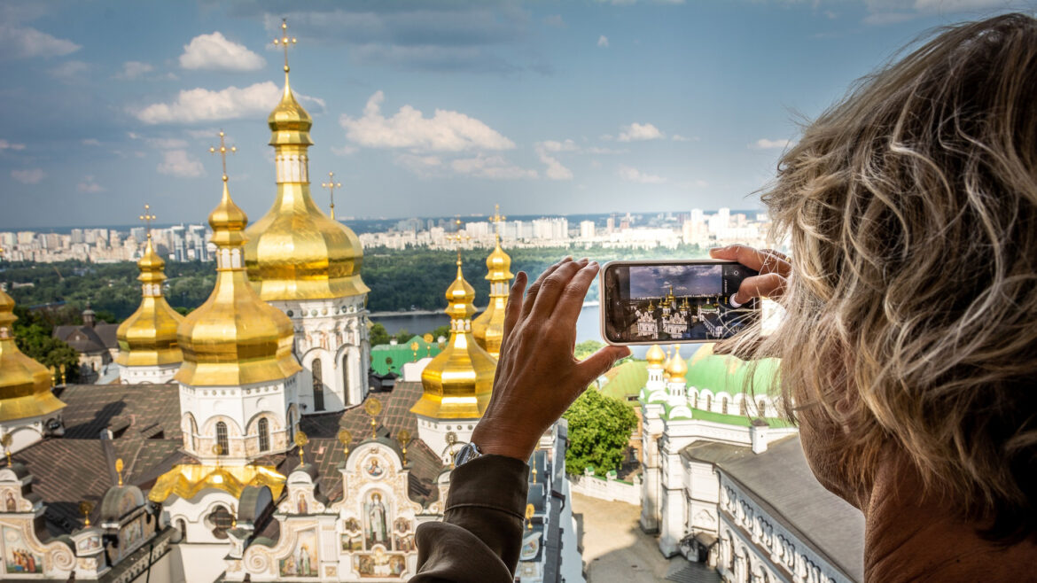 На території Національного заповідника Києво-Печерська Лавра знесуть незаконну забудову.