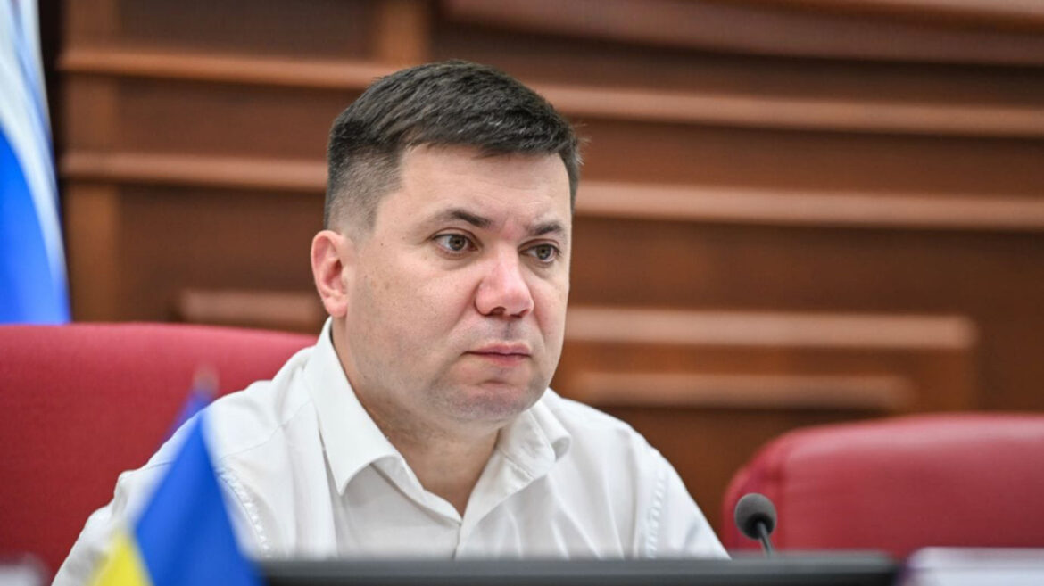 Голова фракції "Слуга народу" в Київраді Андрій Вітренко про знесення будинку на Подолі