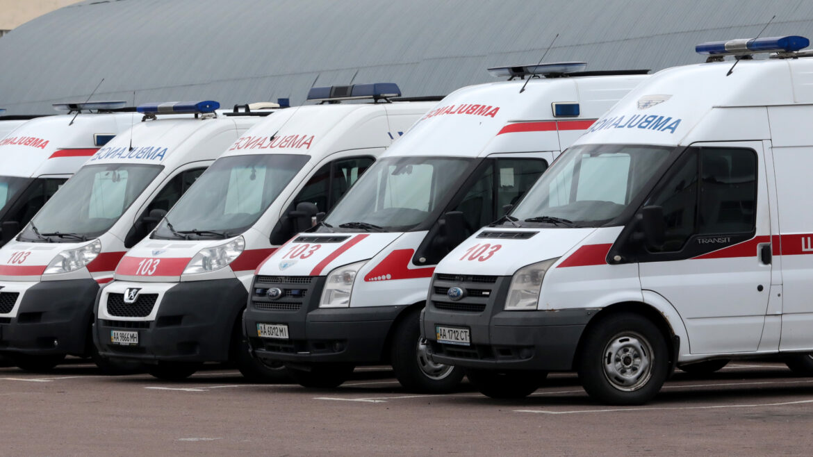 Керівників Київспецмедтрансу відсторонили від посад у зв'язку з розслідуванням кримінального провадження про розкрадання бюджетних коштів.