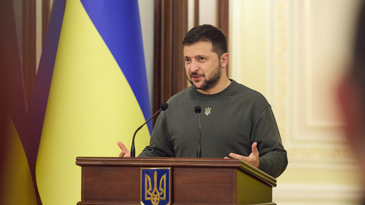 Президент України Володимир Зеленський провів заміну в керівництві командування Медичних сил ЗСУ для покращення рівня медичного забезпечення українських військовослужбовців.