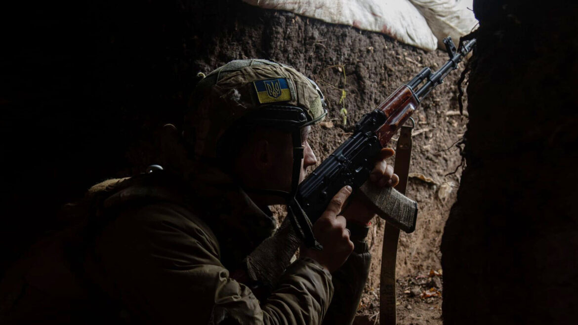 Сили оборони України дають відсіч окупантам.