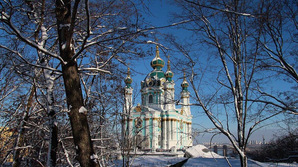 В Андріївській церкві відбудеться різдвяний концерт ансамблю «Благовіст».