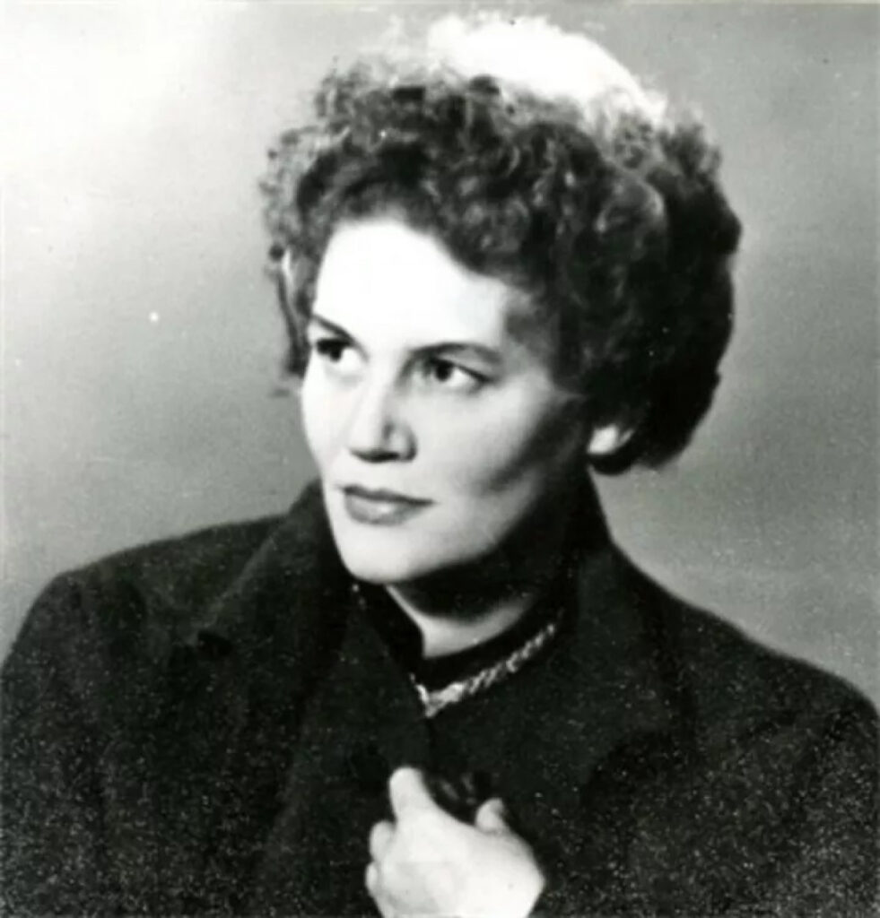 Ліна Костенко