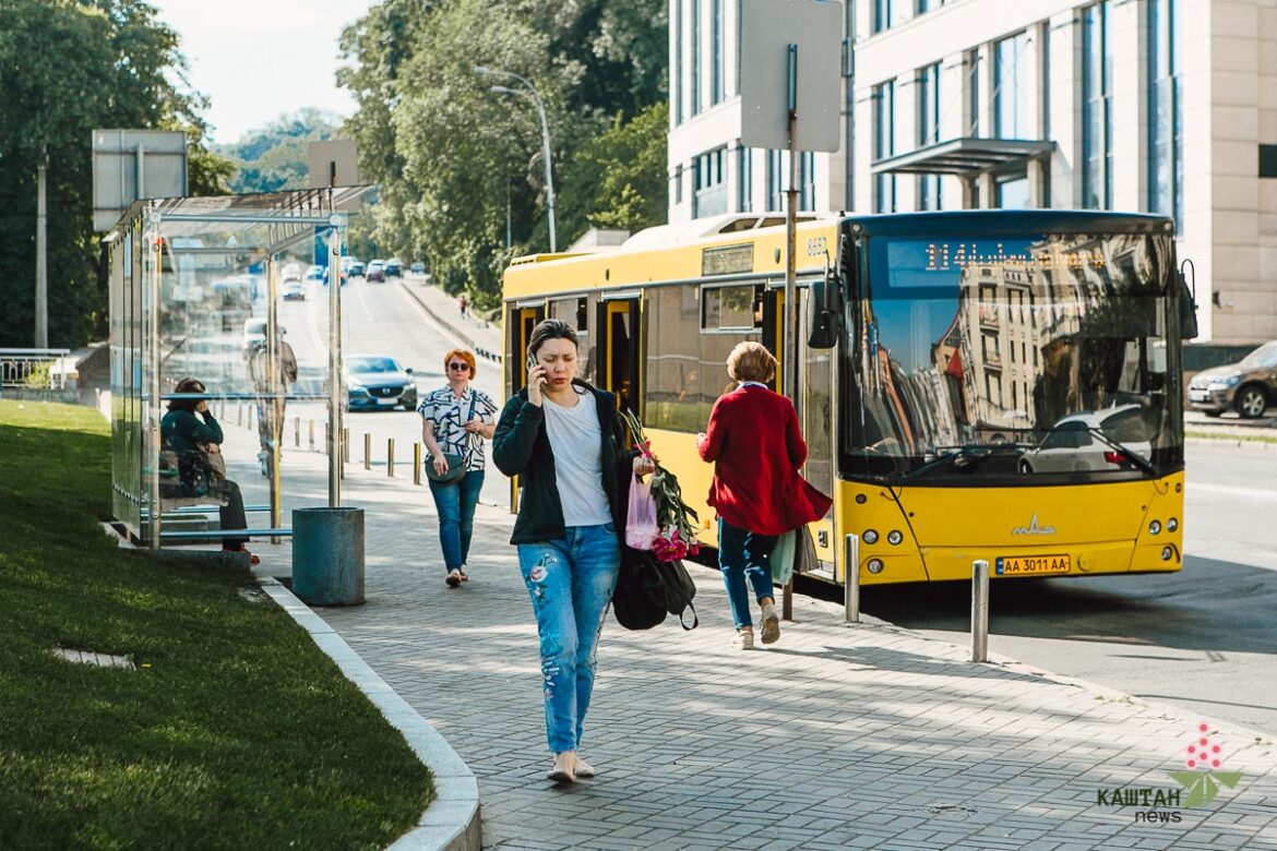 Автобус в Києві