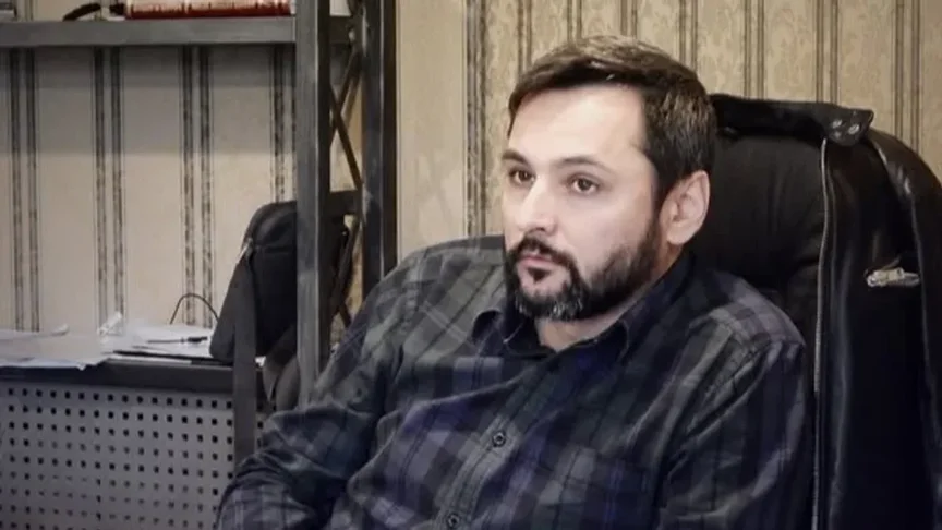 Андрій Білоус залишив посаду директора – художнього керівника Київського академічного Молодого театру за угодою сторін.