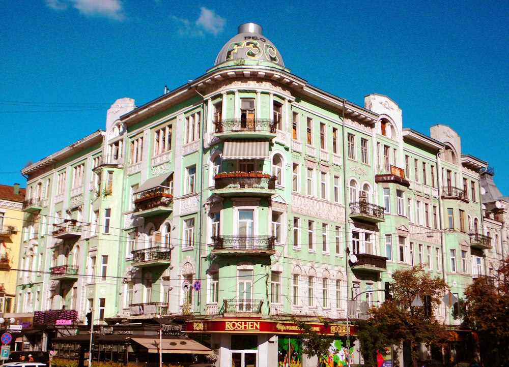 Велика Житомирська 40