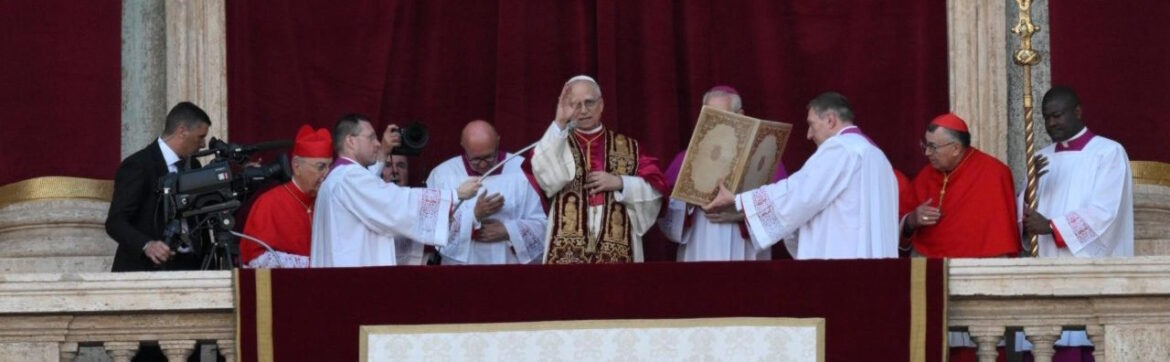 Новим Папою Римським обрано кардинала Роберта Превоста, який узяв ім’я Лев XIV.