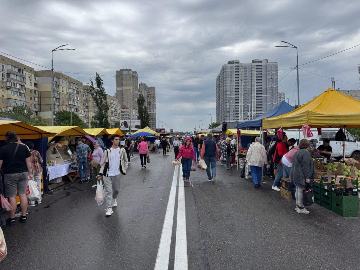 У Солом’янському районі змінили місце проведення традиційного сільськогосподарського ярмарку через спалах гепатиту А.