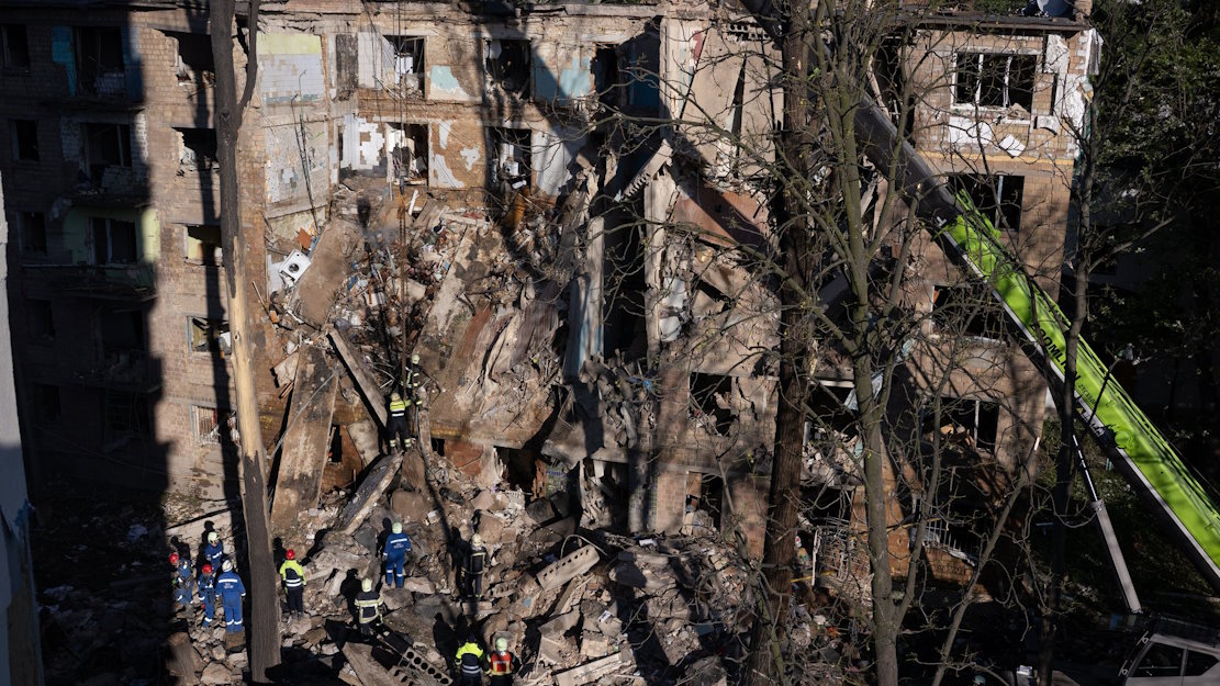 Розбір завалів у Шевченківському районі