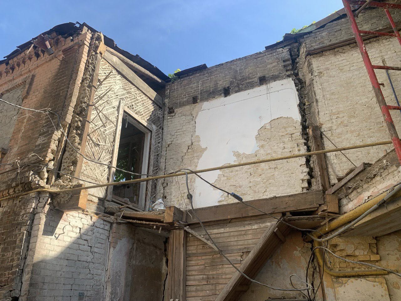 Андріївський узвіз 18