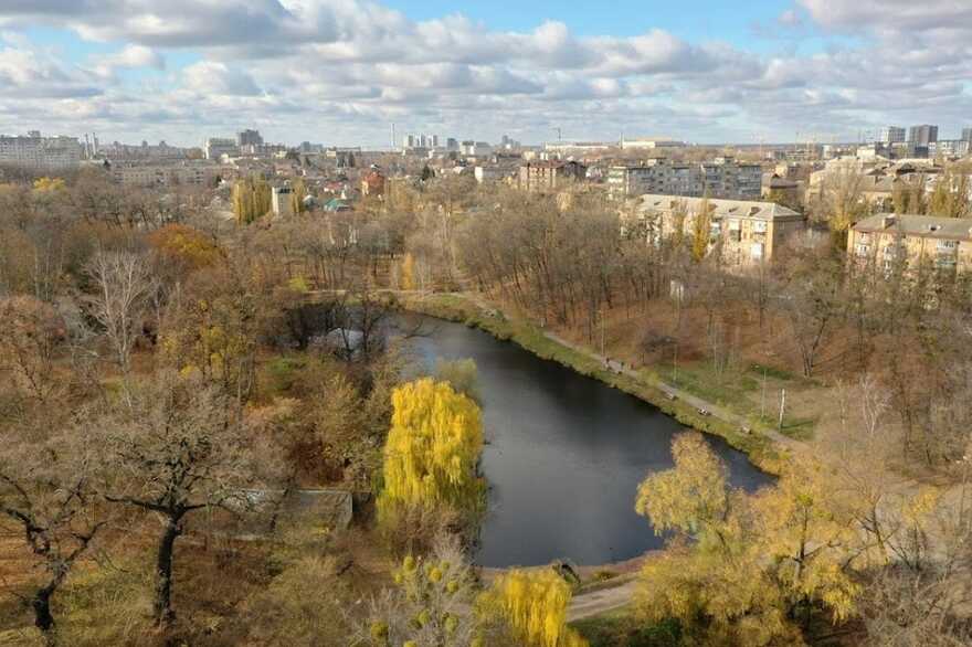 Парк "Нивки"