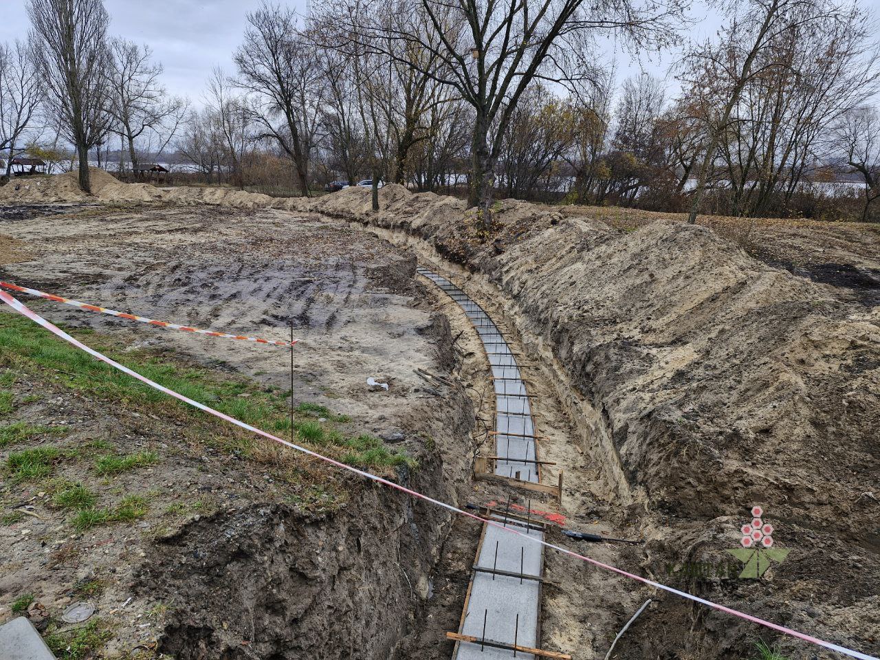 Будівництво нової набережної до парку Оболонський острів. Фото: Каштан.NEWS